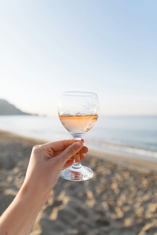 Savourez l'authenticité du rosé miraval 2023 à prix réduit