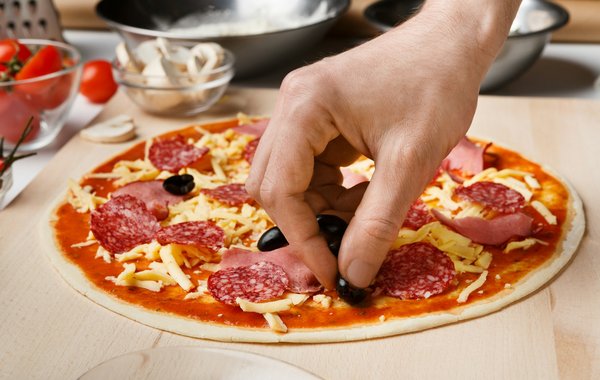 Profitez d'une expérience unique avec un pizzaiolo domicile